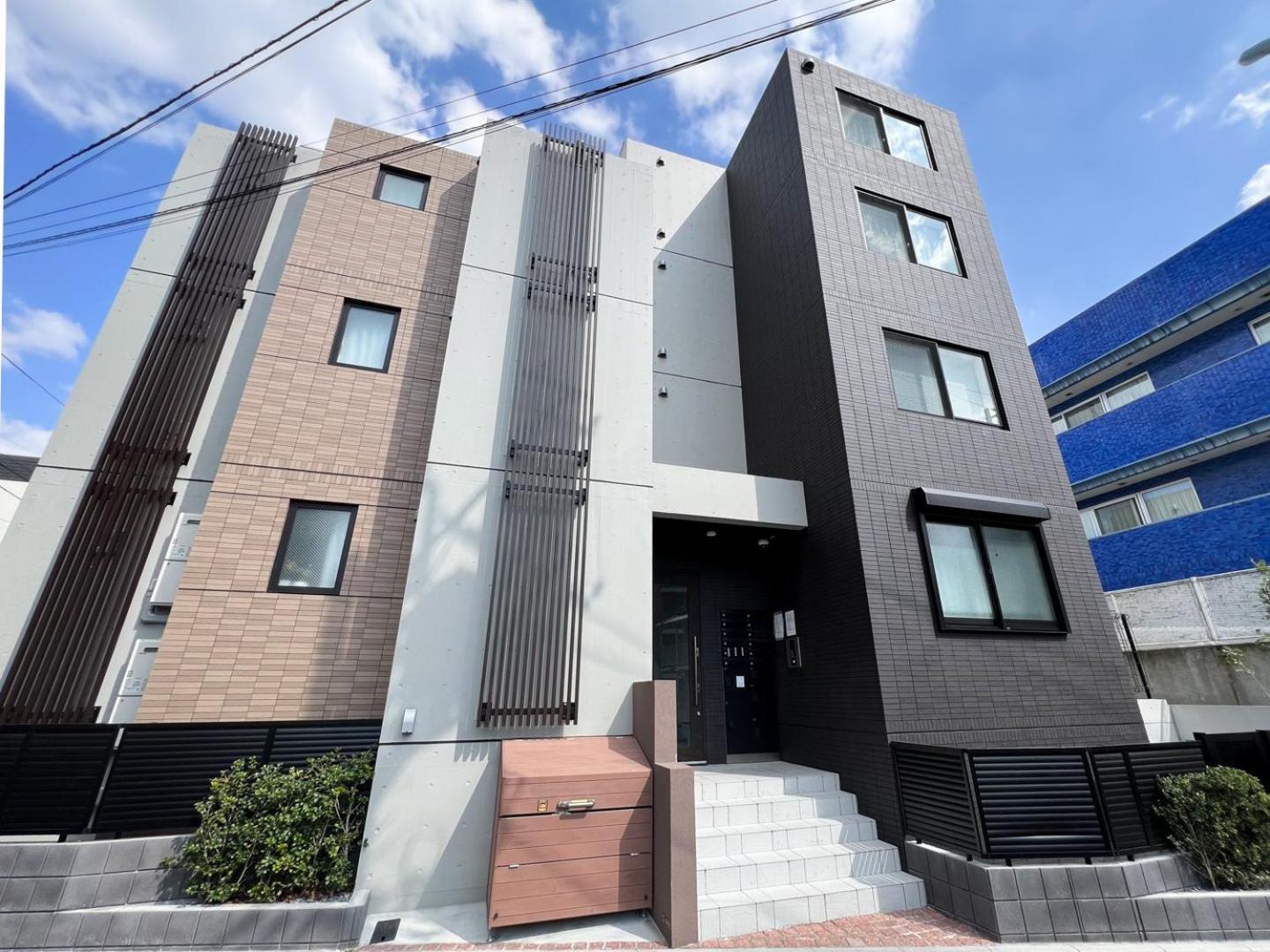 Апартаменты Wellsquareism Honancho Токио Экстерьер фото